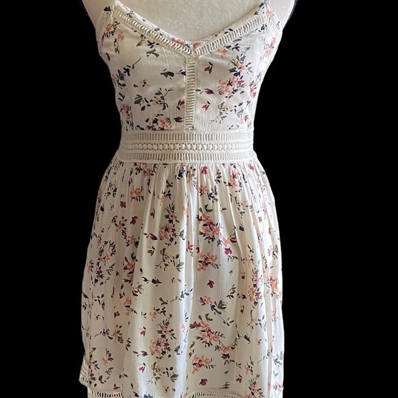 Abercrombie & Fitch Dresses & Skirts - ABERCROMBIE & FITCH-SUNDRESS-SIZE SMALL